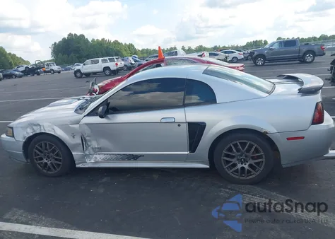 2003 Ford Mustang z USA, uszkodzony, nr VIN 1FAFP404X3F432389